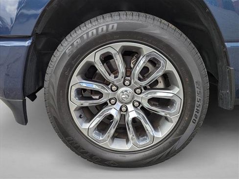 Used 2022 RAM 1500 Big Horn AWD/4WD image 9