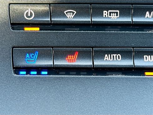 Used 2018 Lincoln MKX Reserve w/ Luxury Package image 21