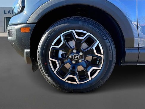 New 2025 Ford Bronco Sport Outer Banks w/ Outer Banks Tech Package+ AWD/4WD image 14