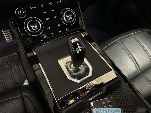 Used 2020 Land Rover Range Rover Evoque R-Dynamic S image 22