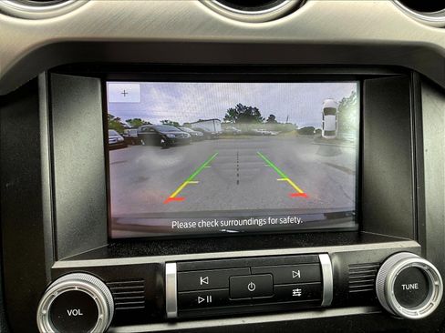 Used 2020 Ford Mustang Premium RWD image 13