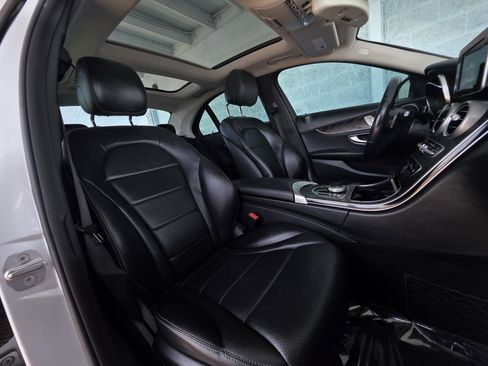 Used 2017 Mercedes-Benz C 300 Sedan image 11
