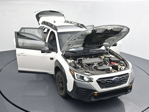 Used 2022 Subaru Outback Wilderness AWD/4WD image 37