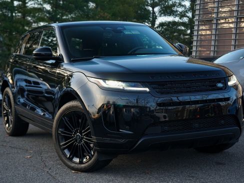 Used 2024 Land Rover Range Rover Evoque S AWD/4WD image 53