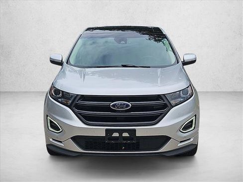 Used 2015 Ford Edge Sport w/ Equipment Group 401A FWD image 2