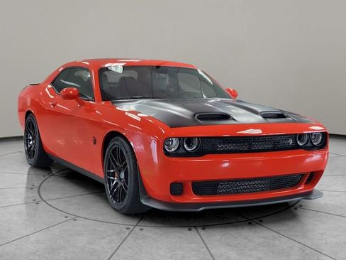 Used 2022 Dodge Challenger SRT Hellcat Redeye image 14