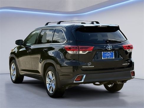 Used 2019 Toyota Highlander Limited image 6