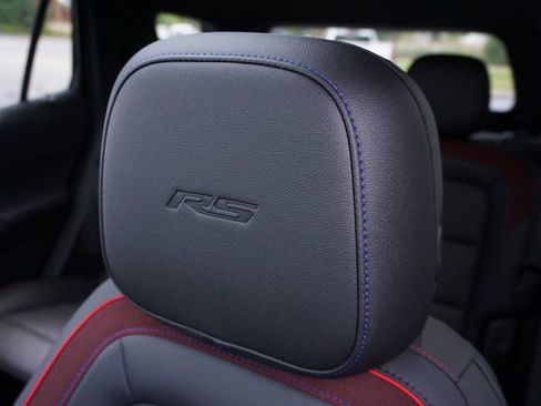 New 2026 Chevrolet Equinox RS w/ Convenience Package III image 11