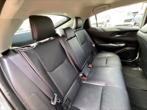Used 2024 Toyota Prius Prime Premium w/ Advanced Technology Package FWD image 15