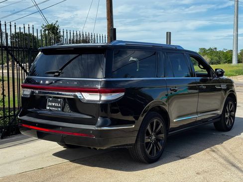 Used 2022 Lincoln Navigator L Reserve AWD/4WD image 5