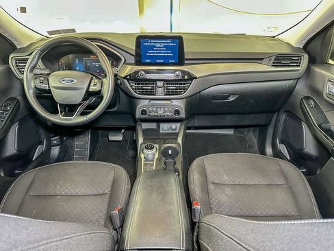 Certified 2024 Ford Escape Active AWD/4WD image 30