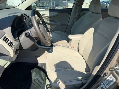 Used 2010 Toyota Corolla S FWD image 19