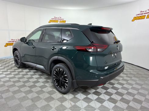 New 2026 Nissan Rogue Dark Armor FWD image 3