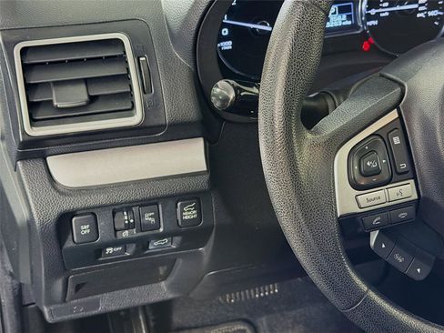 Used 2017 Subaru Forester 2.5i Premium AWD/4WD image 17