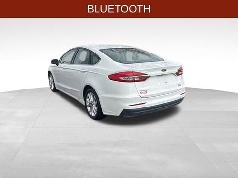 Used 2019 Ford Fusion SE image 5