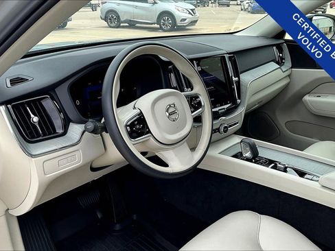 Used 2025 Volvo XC60 T8 Plus w/ Protection Package Premier image 17