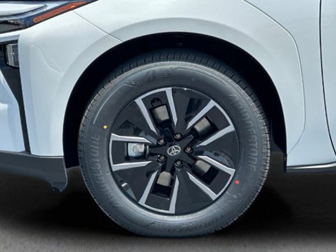 New 2026 Toyota bZ FWD image 31