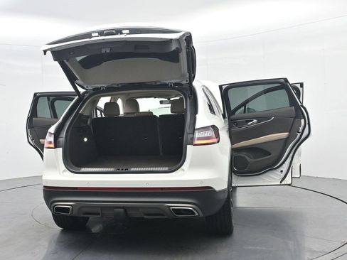 Used 2022 Lincoln Nautilus Reserve w/ Equipment Group 201A AWD/4WD image 44