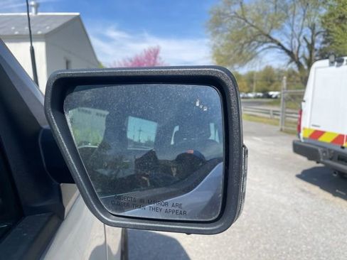 Used 2024 Ford F150 Lightning XLT image 12