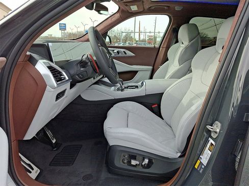 New 2026 BMW XM Label Red image 11