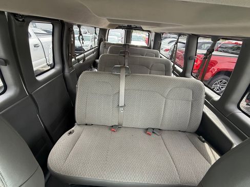 Used 2020 Chevrolet Express 3500 LT w/ LT Preferred Equipment Group image 25