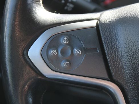 Used 2019 Chevrolet Silverado 2500 LT AWD/4WD image 32