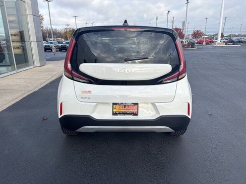 Used 2025 Kia Soul EX image 5