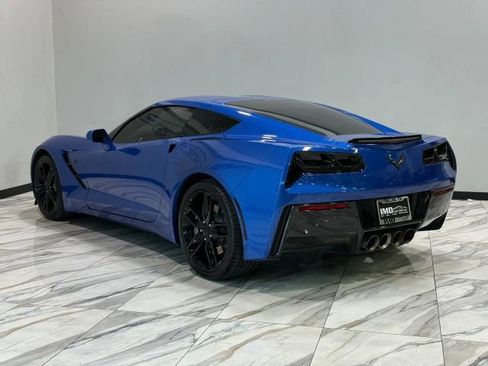 Used 2019 Chevrolet Corvette Stingray Coupe w/ Battery Protection Package RWD image 9