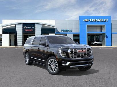 New 2026 GMC Yukon XL Denali w/ Sun & Power Step Package