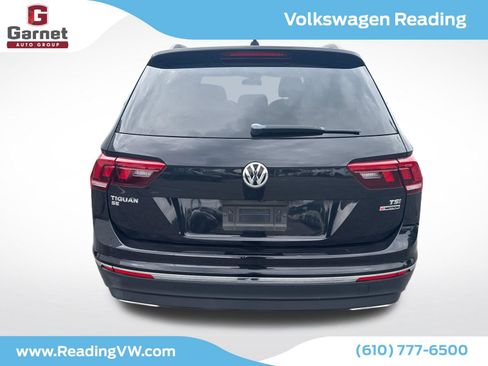 Used 2018 Volkswagen Tiguan SE AWD/4WD image 4