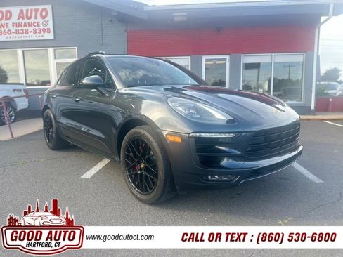 Used 2017 Porsche Macan GTS image 3