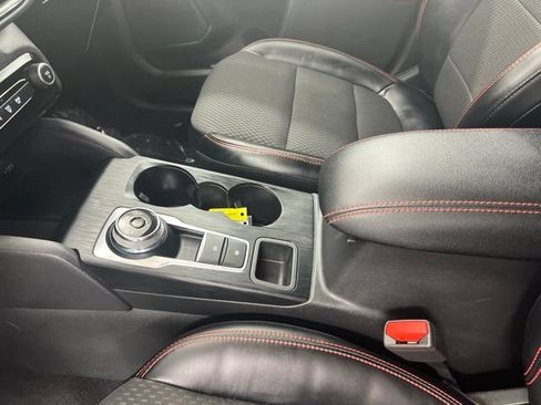 Used 2023 Ford Escape ST-Line w/ Tech Pack #1 AWD/4WD image 15