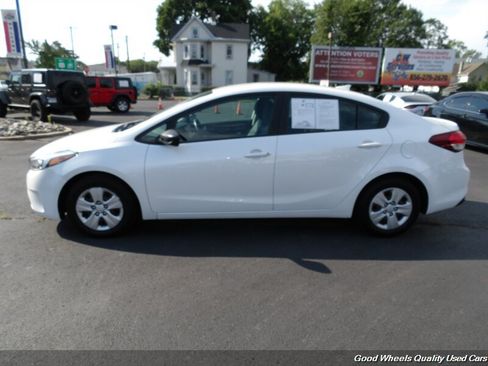 Used 2018 Kia Forte LX w/ LX Popular Package FWD image 8