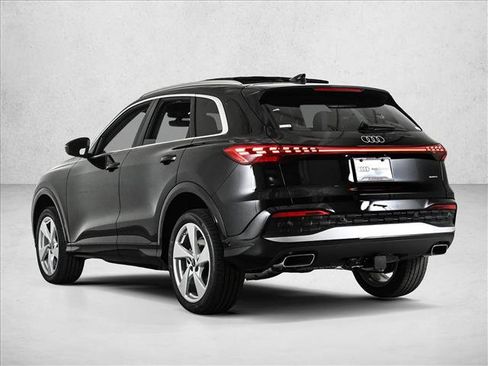 New 2025 Audi Q5 Premium Plus image 9