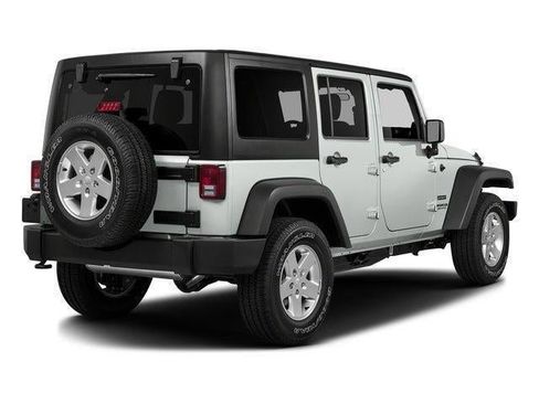 Used 2016 Jeep Wrangler Unlimited Sport AWD/4WD image 3