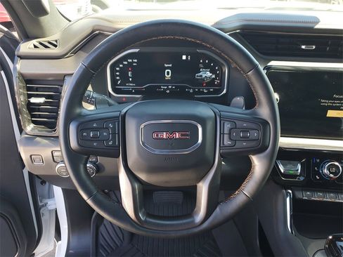 Used 2023 GMC Sierra 1500 AT4 w/ AT4 Premium Package image 22