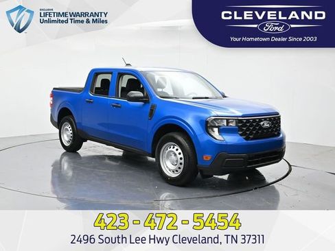 New 2025 Ford Maverick XL image 1