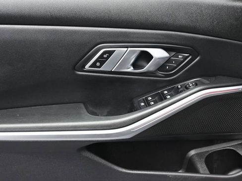 Used 2022 BMW 330i xDrive Sedan image 13