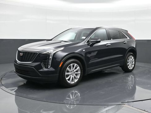 Used 2023 Cadillac XT4 Luxury w/ Driver Awareness Package FWD image 1