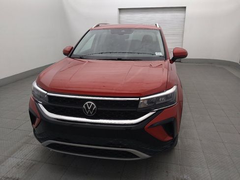 Used 2023 Volkswagen Taos SE FWD image 15