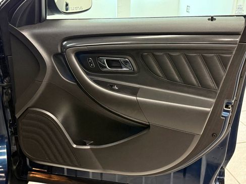 Used 2017 Ford Taurus SHO w/ Driver Assist Package image 23