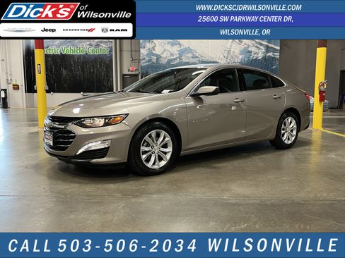 Used 2023 Chevrolet Malibu LT w/ Driver Confidence Package FWD image 1