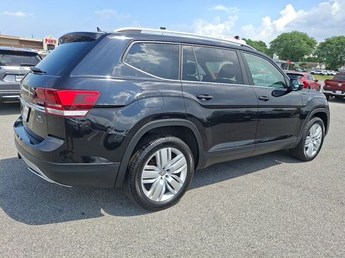 Used 2019 Volkswagen Atlas SE w/ Panoramic Sunroof Package AWD/4WD image 6