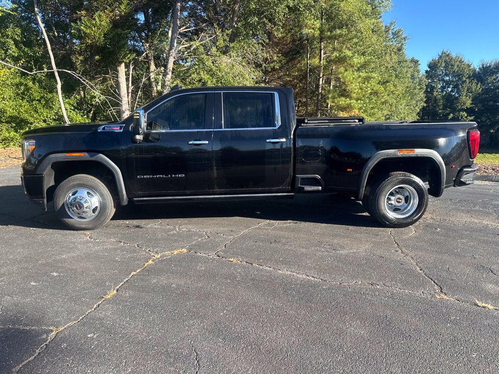 Used 2022 GMC Sierra 3500 Denali AWD/4WD image 7