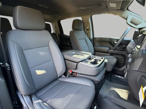 New 2026 Chevrolet Silverado 1500 Custom Trail Boss w/ Dark Appearance Package AWD/4WD image 11