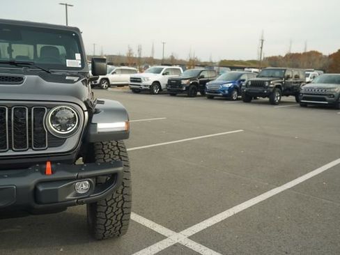 New 2026 Jeep Gladiator Mojave image 40
