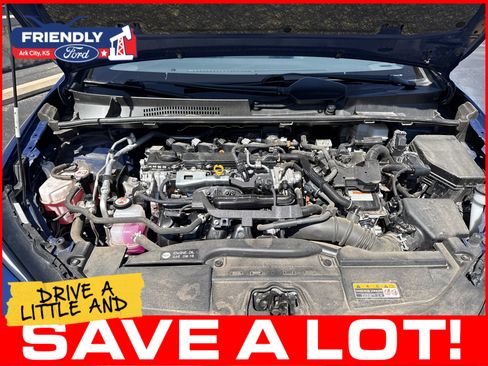 Used 2024 Toyota Prius LE FWD image 10