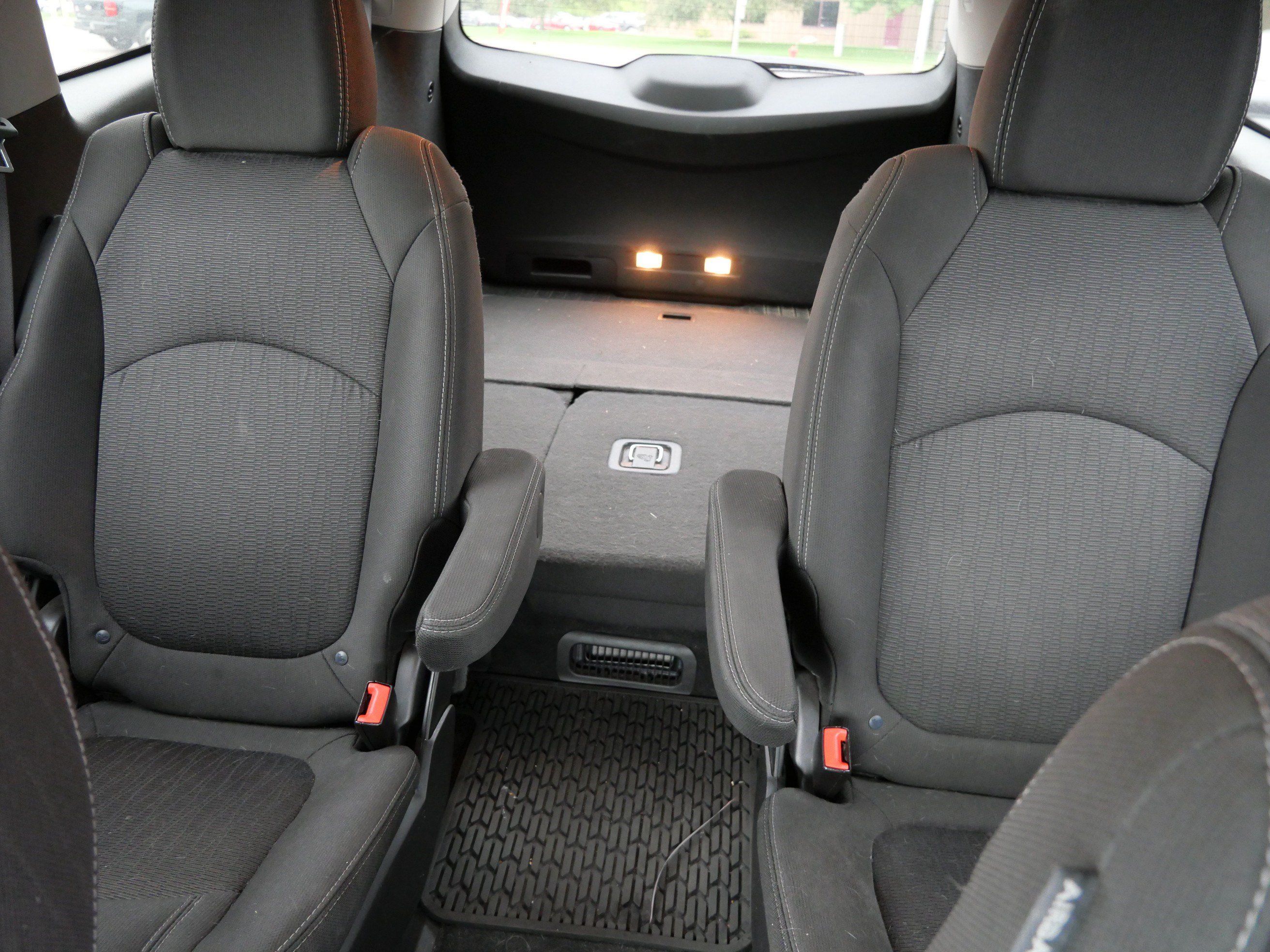 Used 2017 Chevrolet Traverse LT w/ True North Edition AWD/4WD image 13