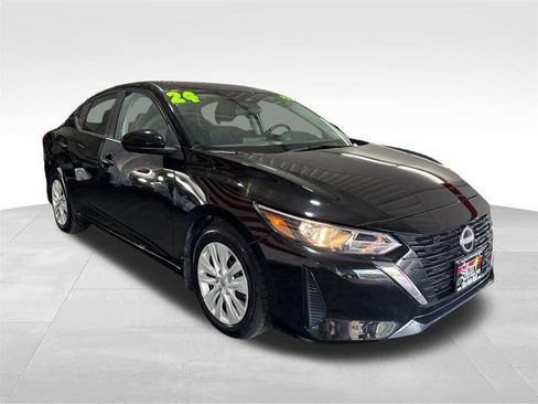 Used 2024 Nissan Sentra S FWD image 3