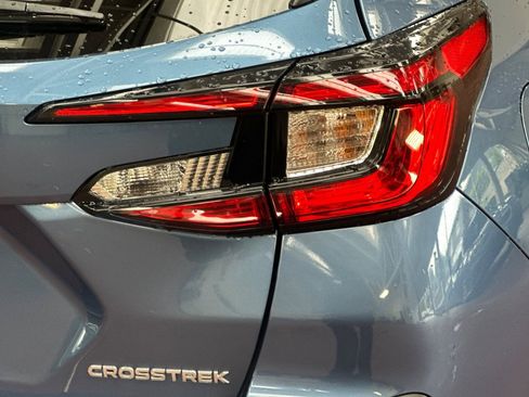 Used 2024 Subaru Crosstrek 2.0i Premium image 35